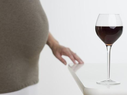 怀孕吃了配料有白酒的东西.png