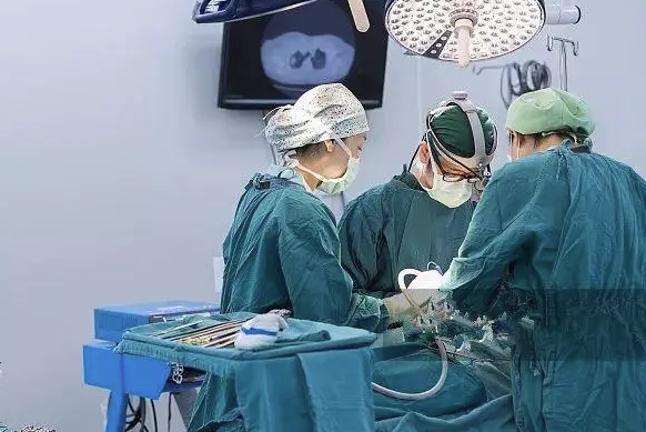 畸胎瘤需要做手术