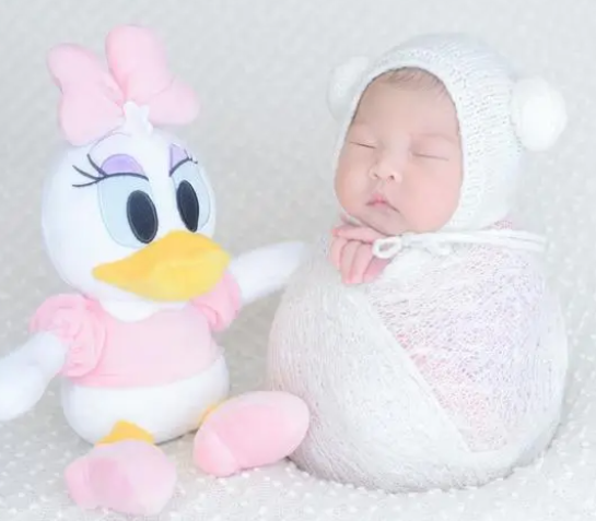 新生儿补充营养要咨询医生